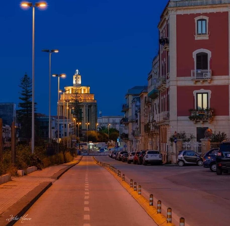 Casa Titanic Siracusa Syracuse Exterior photo
